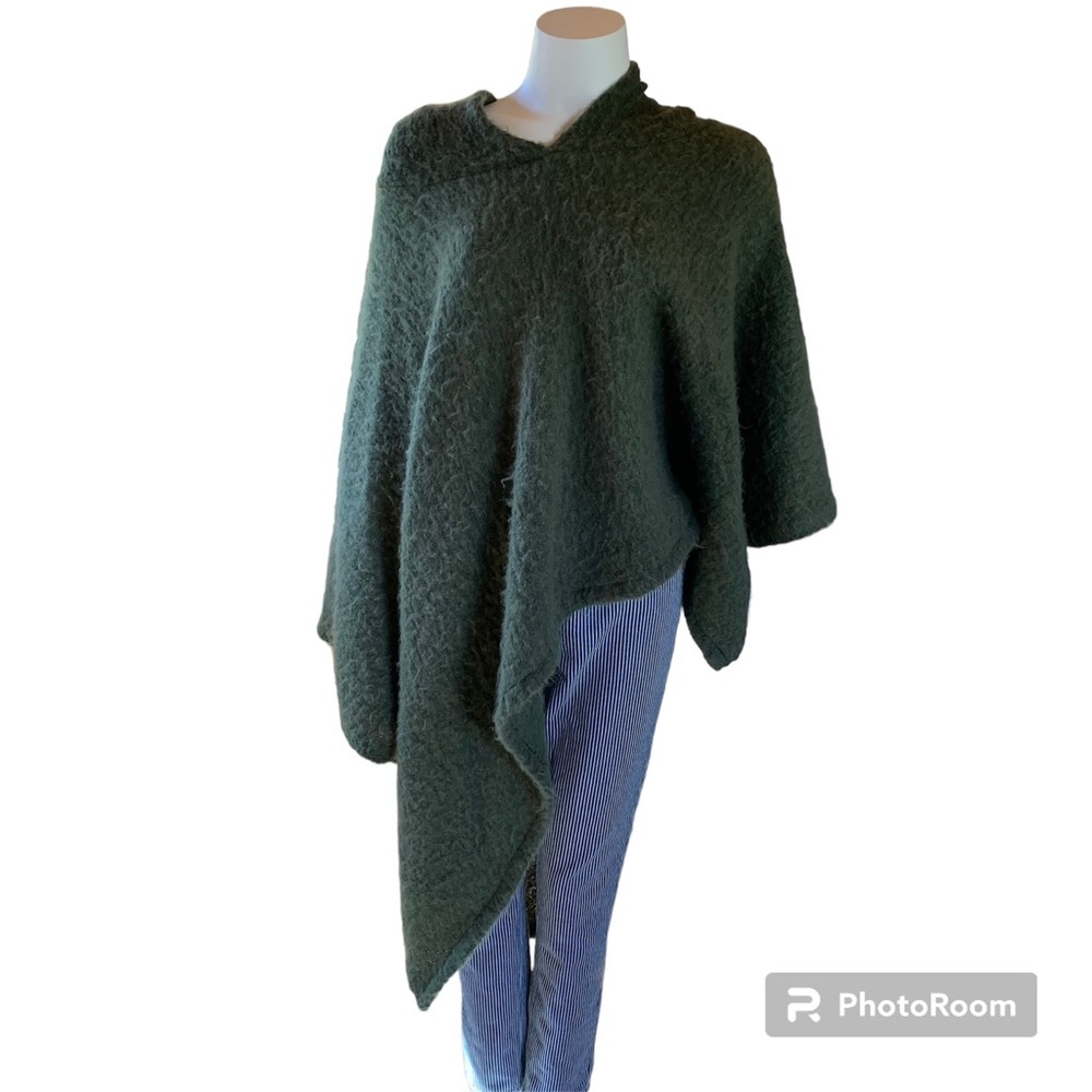 NWT Michael Stars hooded poncho